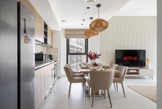 Luxury High Floor Apartment with Downtown Boulevard View Opposite Dubai Mall - 2