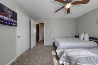 Stylish Haven NEW Walk to the Ocean Smart TVs Wifi - Myrtle Beach - 7