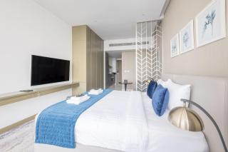 Stunning Canal Viewbusiness Bay High Floorstudio - Dubai - 8