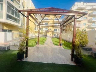 Fully furnish flat including all bills for monthly rental - Dubai - 2