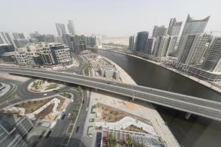 Stunning Canal Viewbusiness Bay High Floorstudio - Dubai - 3