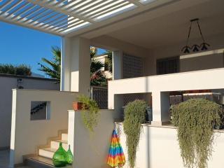 Villa Enza - A 150 passi dal mare - Torre Ovo - 6
