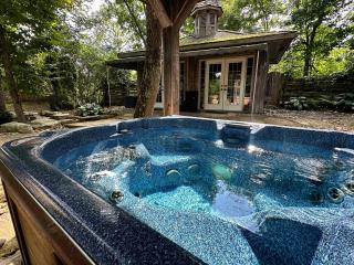Badger's Sett - Estate on point with hot tub - Battersea - 8