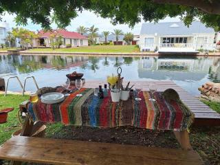 Life on the Canals - Jeffreysbaai - 1