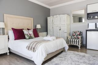Namaste Spacious Studio Apartment - Langebaan - 9