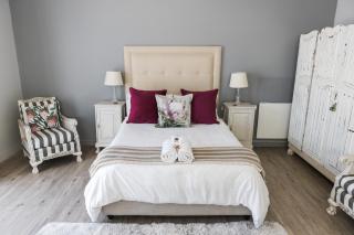Namaste Spacious Studio Apartment - Langebaan - 6