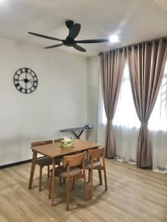 Homestay Syifa Gong Badak - 9