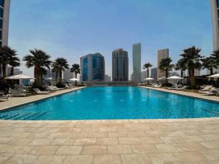 Stylish Studio Business Bay with Canal View - Gym & Pool - Dubai - 4