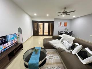 YOLO4 4BR 10PAX CentralTown Netflix - Kuantan - 9