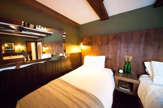 The INN - 8