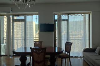 Flat with Stunning Views - Tbilisi - 5