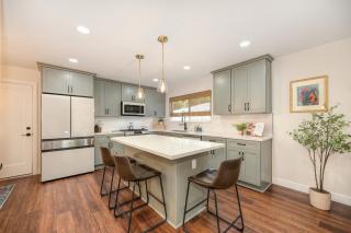 Family-Friendly Getaway Near Slide Hill Park home - Davis - 3