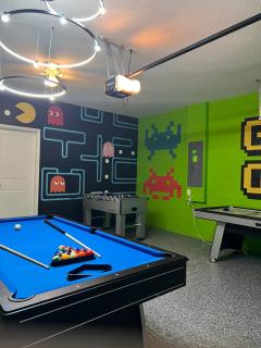 Luxury 5BR Villa with Private Pool, Theater, Game Room & Resort Amenities - Near Disney - Davenport - 8