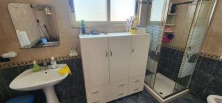 Fred's Holiday Home - 8