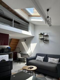Charmant Duplex en Centre-ville Proche du Puy-du-fouu - Cholet - 0