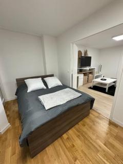 Confort et charme aux Arcades - Montigny-le-Bretonneux - 2