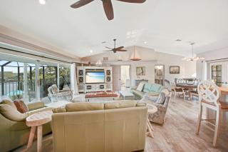 5 Bedroom Family Beach and Pool House on Bonita Beach, Sleeps 11 - 6