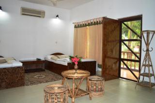 Chitwan Paradise Hotel - Sauraha - 9