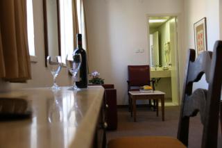 YMCA Three Arches Hotel - Gerusalemme - 9