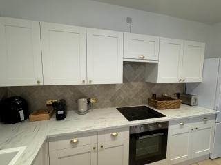 Belfast Stylish Stays - 3