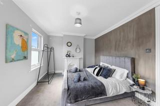Charming Leytonstone 5 Bed - - Londra - 1