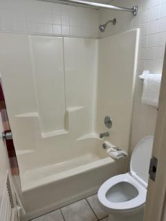 Sycamore Suites - Elyria - 9