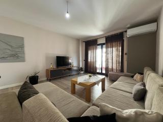 B2 Apartment - Tirana - 0