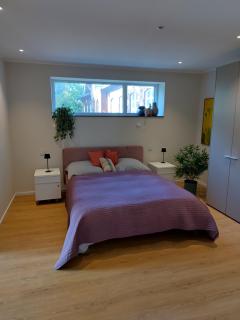 Großzügige Ferienwohnung in innovativem Zero-Emissionen Haus - Bochum - 3