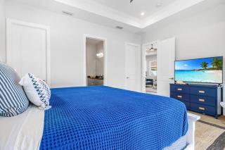 789 Brandnew Naples Villa-Large Heated Saltwater Pool - Naples - 1