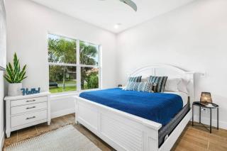 789 Brandnew Naples Villa-Large Heated Saltwater Pool - Naples - 3