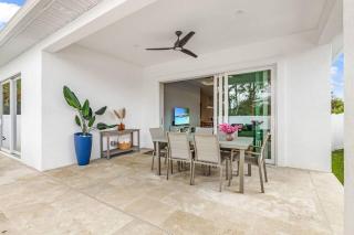 789 Brandnew Naples Villa-Large Heated Saltwater Pool - 8