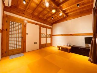 Hanok Moonstay - Gyeongju - 2