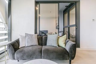 Boutique Apt on St Kilda Rd w Historic Elegance - Melbourne - 9