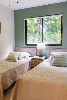 Beach Dreaming Newlyrenovated Condo With Rooftop - Coco - 4