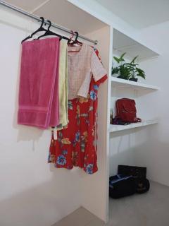 Spacious Ground-Floor Family Home Near SM Seaside Cebu and Cebu Ocean Park - 1