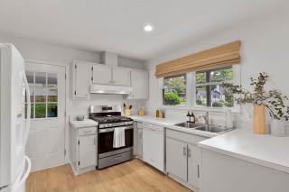 4BD Near Downtown - Theatre, Patio, Games - Raleigh - 3