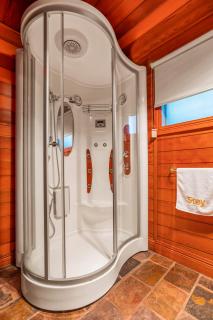 StayAU The Homestead 4BR Spacious Nature Retreat - 2