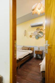 Duplex 3beds old quarter- big window street view - 3