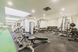 1 Bedroom apartment in Melbourne city with carpark - 1