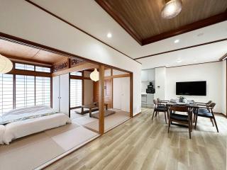 Life Gate - Expansive 4BR Apartment in Vibrant Nakamachi - Hiroshima - 9