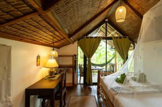 Bamboo Bay Eco Resort - 9