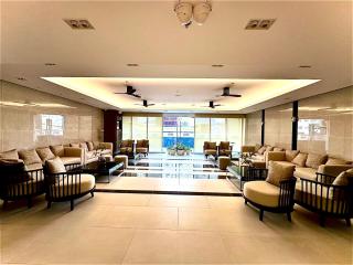 High Rise Condo with Balcony, Pool, Grand Lobby,Gym and Sky Garden 22F - Manila - 4