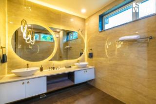 StayVista at Wandering Vines Luxury 4BHK Indoor Pool Villa in Delhi Sohna - Sohna - 1