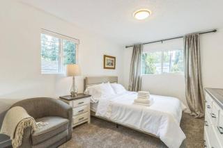 Welcome to Modern Bright Home! - Burien - 4