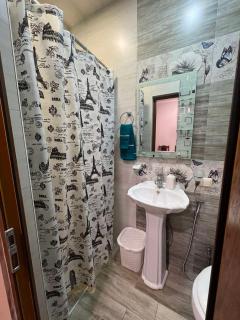 Room 1 - Ereván - 6