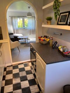 Lite hus med egen inngang - Sentral beliggenhet - Haugesund - 1