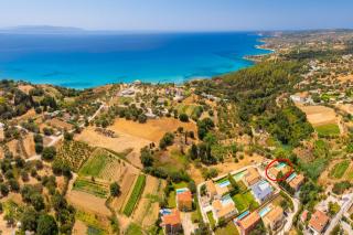 Villa Petra - Trapezaki - 2