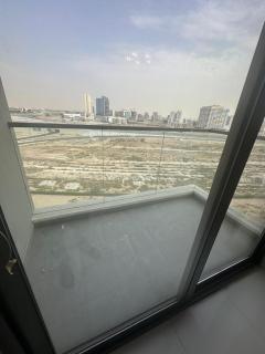 Peaceful Studio Getaway in Liwan - Dubai - 3