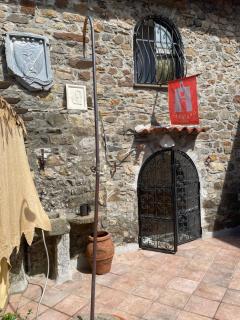 Un piccolo castello medioevale vicino 5 Terre - Giucano - 8