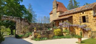 Domaine de Cournet Haut, a 17th century property set on a calm, idyllic domain with pool, tennis, bikes and more - 3